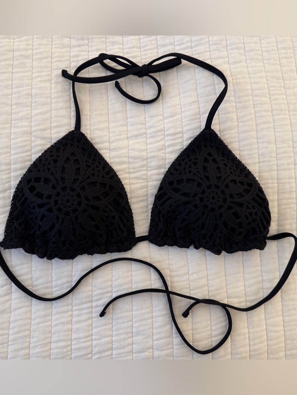 Aerie The Sun-Lover Crochet Bikini Top Black Medium